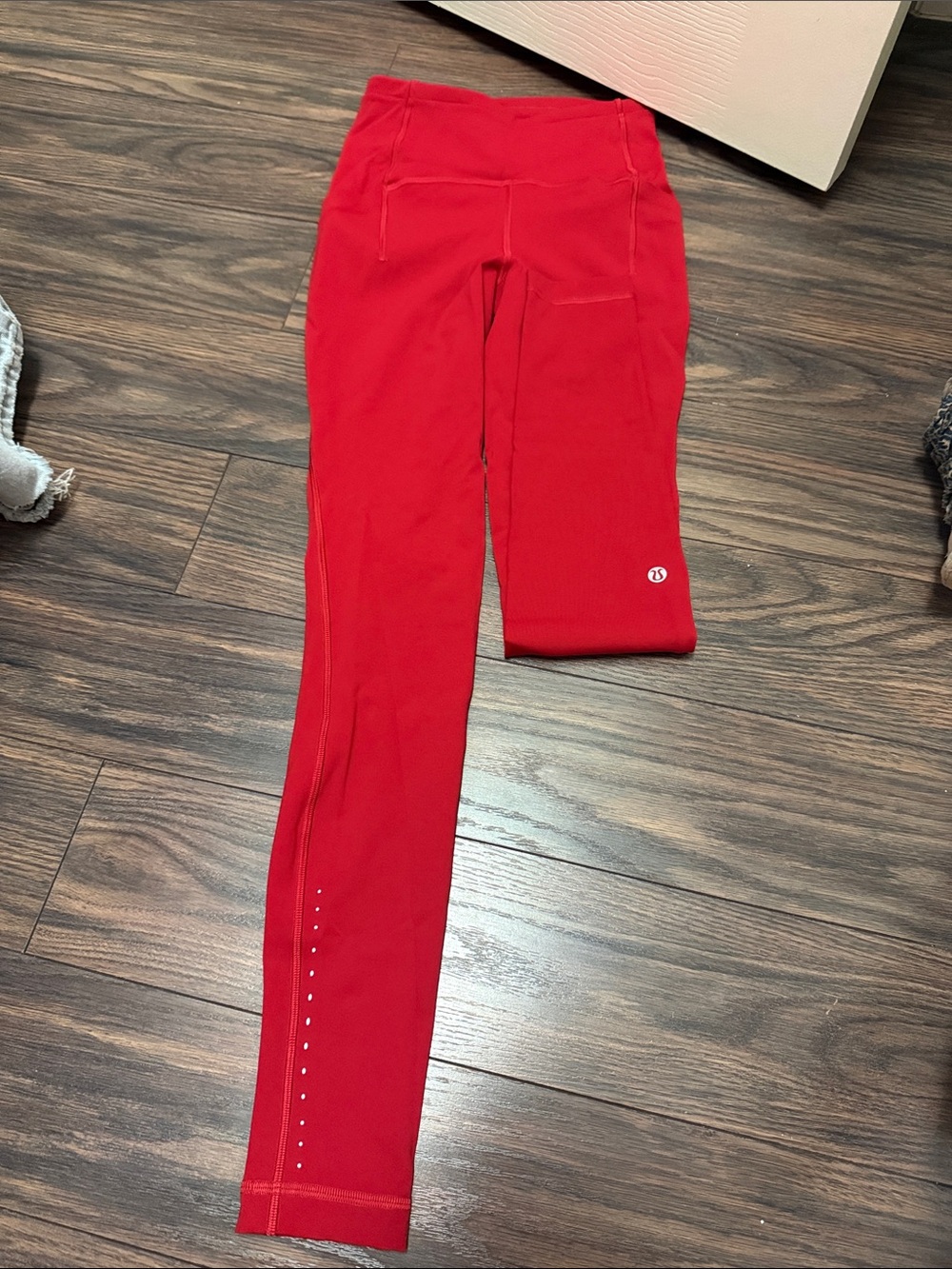 Wunder train high rise leggings size 2 red